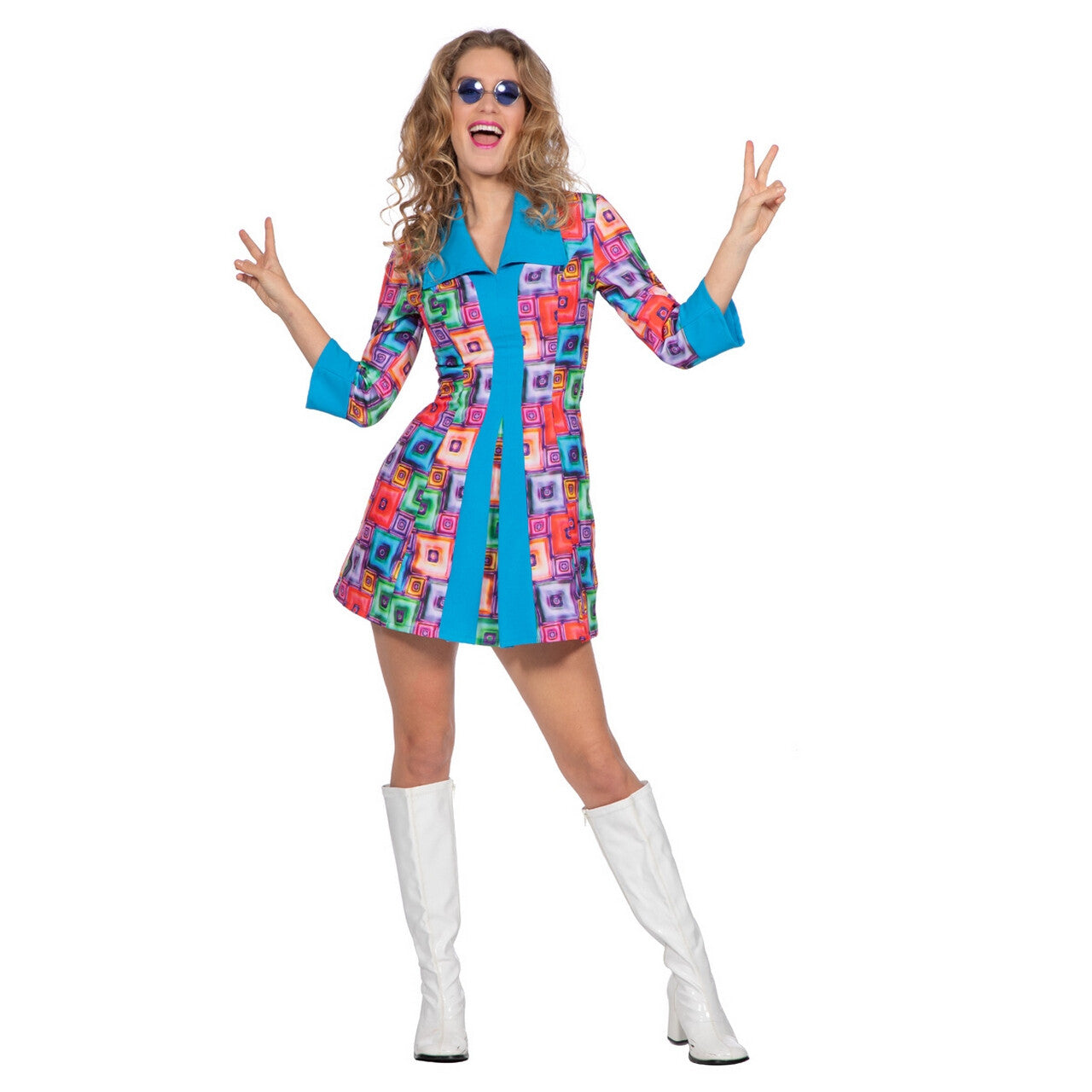 Op deze afbeelding zie je een Kostuums, van het merk Wilbers. Seventies Block Party Particia Vrouw Kostuum